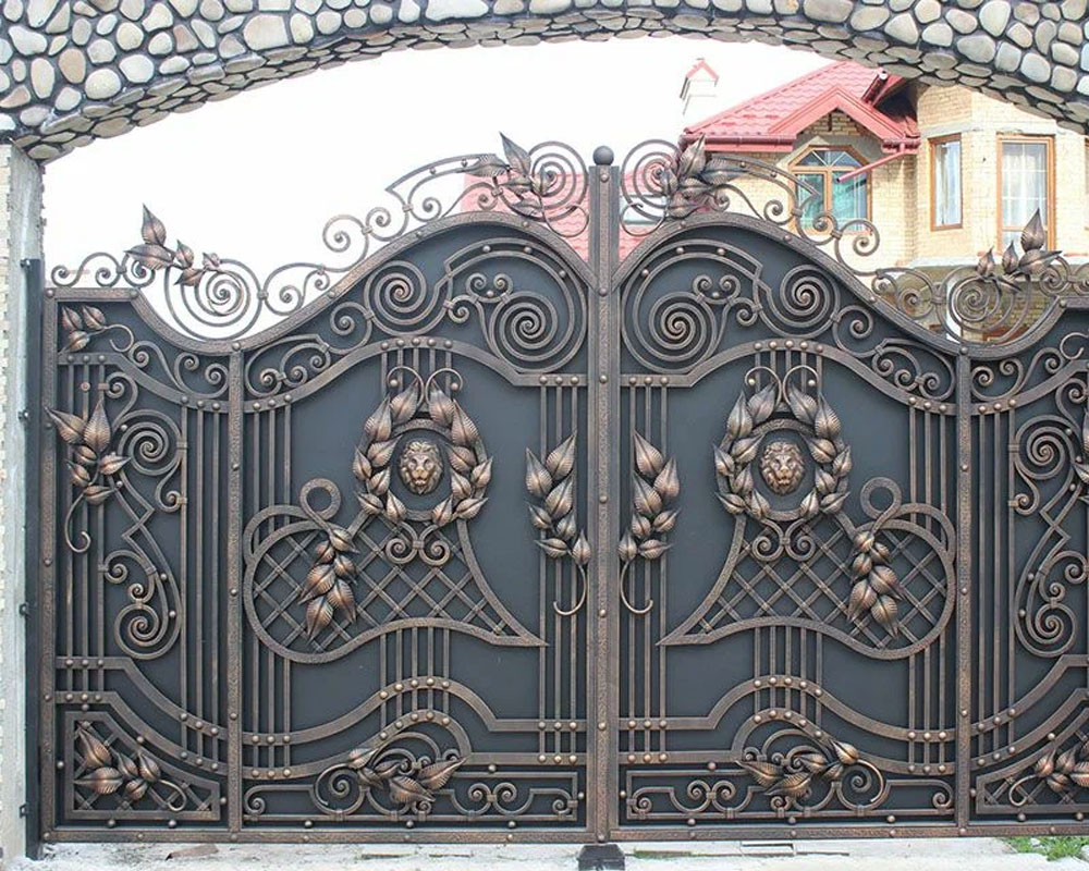 Ferforje Villa Kapısı