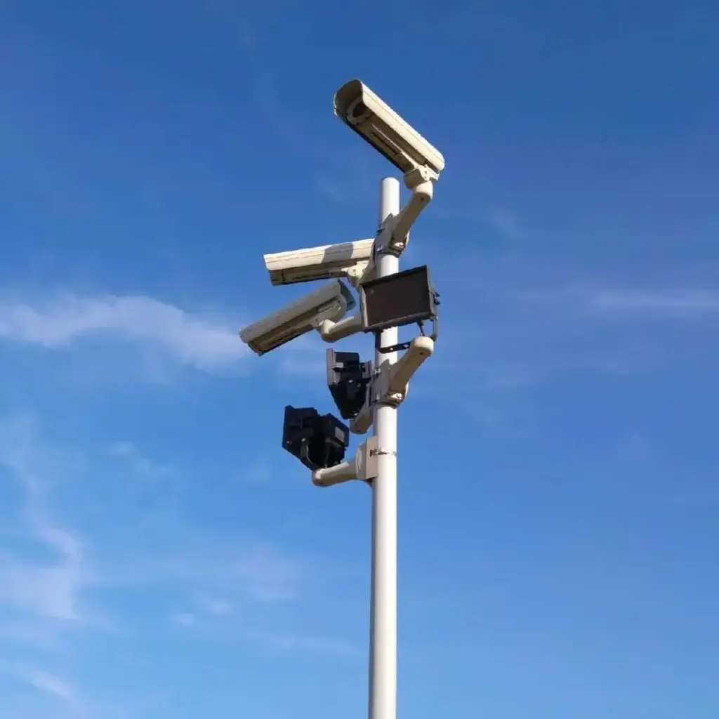 Demir Kamera Direkleri